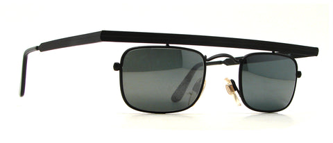 1752 Black: Featured Product Image