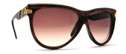 Virginie Brown: Featured Product Image
